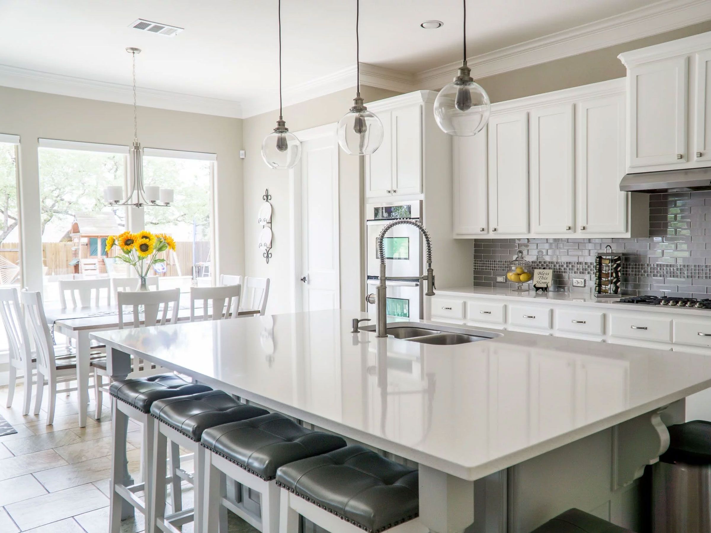 Kitchen installation detail